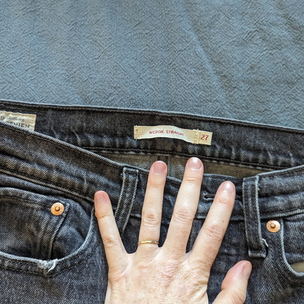  LEVI’S 501 Wedgie straight  jeans 27